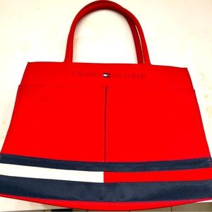 Tommy Hilfiger medium sized handbag